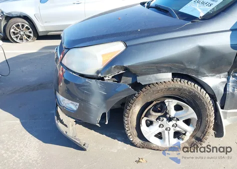 2011 Chevrolet Traverse Ls z USA, uszkodzony, nr VIN 1GNKREED2BJ189536